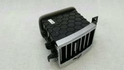 LAND ROVER RANGE ROVER L405 Right Air Vent CK52-046B30-AC Vent Vent Grille Re — thumbnail 3