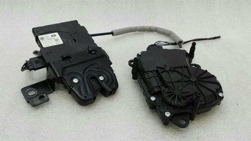 LAND ROVER Range Rover L405 Boot Lock With Actuator CPLA-404C10CB Tailgate Lock Left