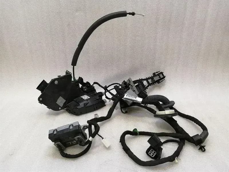 LAND ROVER LAND ROVER RANGE ROVER L405 RLH door lock CK52-24995-AH door lock rear left