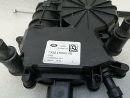 LAND ROVER LAND ROVER RANGE ROVER L405 FRH Soft Close CK52-218A42-AE Trigger Actuator Vo — thumbnail 7