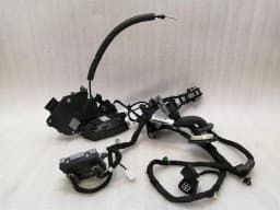LAND ROVER LAND ROVER RANGE ROVER L405 RLH door lock CK52-24995-AH door lock rear left — thumbnail 7