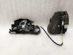 BMW BMW 5 Series F10 front left door lock 7202145 door lock front Li RHD — thumbnail 1