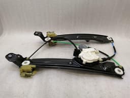 BMW BMW 5 Series F10 Right Front Door Winder 7182112 Window Regulator Front Right — thumbnail 1