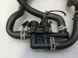 BMW BMW 5 Series F10 F11 Heater Valve 9310349 Heater Valve — thumbnail 4