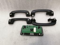 BMW BMW 5 F10 Black Inner Handle Set + Dome Light 51168052676 Handle Black Set — thumbnail 4