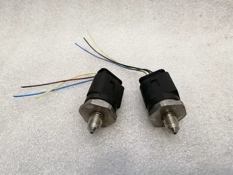 BMW BMW 5 Series F10 Fuel Pressure Sensor 7620946 High Pressure Sensor