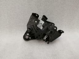 BMW BMW 5 Series F10 F07 F01 Bonnet Lock 7183762 Bonnet Lock — thumbnail 1