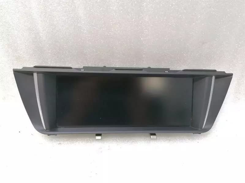 BMW BMW 5 Series F10 Navigation Monitor 9289008 Sat Nav Display Picture Shirt