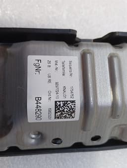 BMW BMW 5 Series F90 G30 M5 Module 9297724 KNEE Module — thumbnail 8