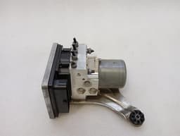 BMW BMW 5 Series F90 G30 M5 A.B.S Pump 8469002 ABS Pump Hydraulic Block — thumbnail 4