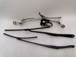 BMW BMW 5 Series F90 G30 M5 Front Wiper Linkage 000061594 LHD Wiper Motor Front — thumbnail 2