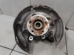 BMW BMW 5 Series F90 G30 M5 Right Rear Hub 33307857066 Wheel Bearing Housing Rear Right — thumbnail 4