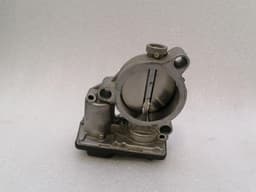 BMW BMW 5 Series F90 G30 M5 Throttle Body 7619008 Throttle Body — thumbnail 2