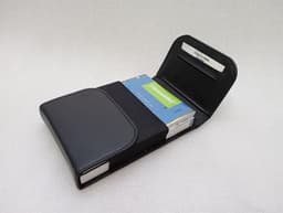 BMW BMW 5 SERIES F90 G30 M5 MANUAL SERVICE BOOKLET FIRST AID LEATHER LEATHER — thumbnail 6