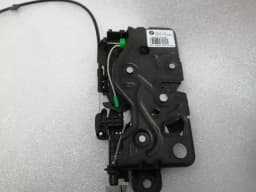 BMW BMW 5 Series F90 G30 M5 Boot Lock 744101409 Tailgate Lock — thumbnail 4