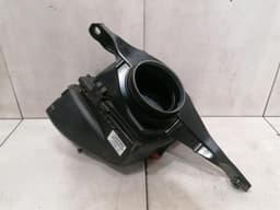 BMW BMW 5 Series F90 G30 M5 Air Filter Box 78569103 Air Filter Box — thumbnail 1