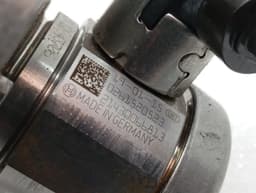 BMW BMW 5 Series F90 G30 M5 Fuel Pump Mechanical 13517852361 Fuel Pump — thumbnail 3