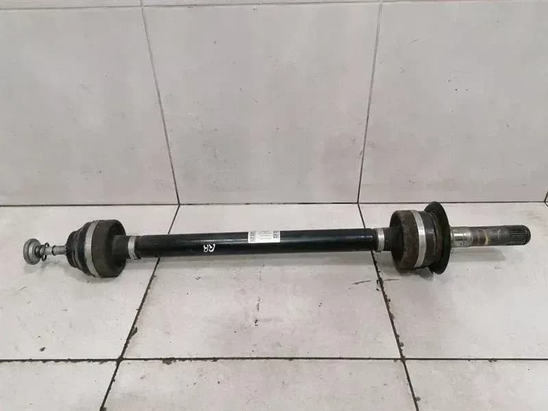 BMW BMW 5 F90 G30 M5 drive shaft rear right 7856936 rear right drive shaft