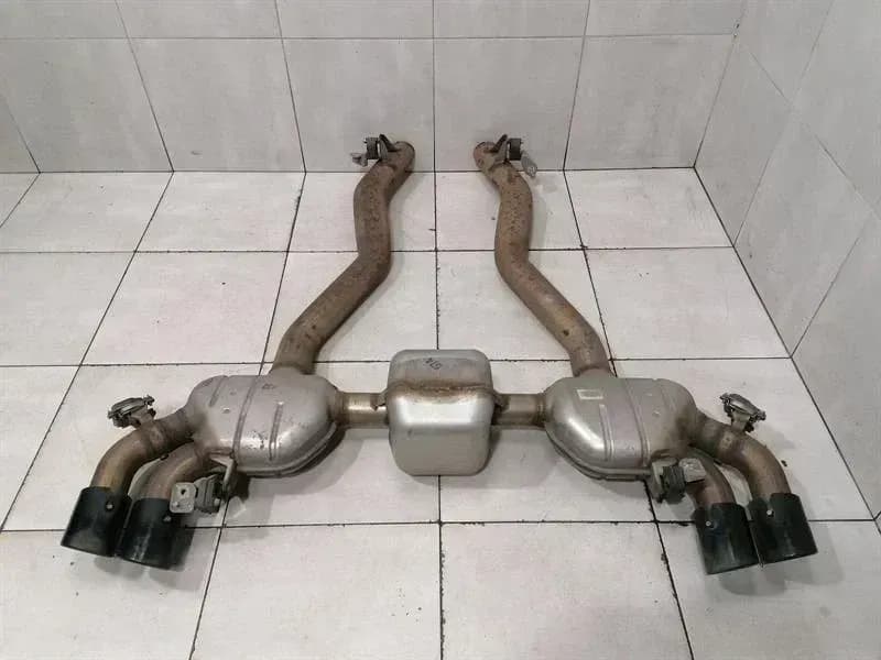 BMW 5 Series F90 G30 M5 Exhaust Silencer 8095272 Exhaust Silencer