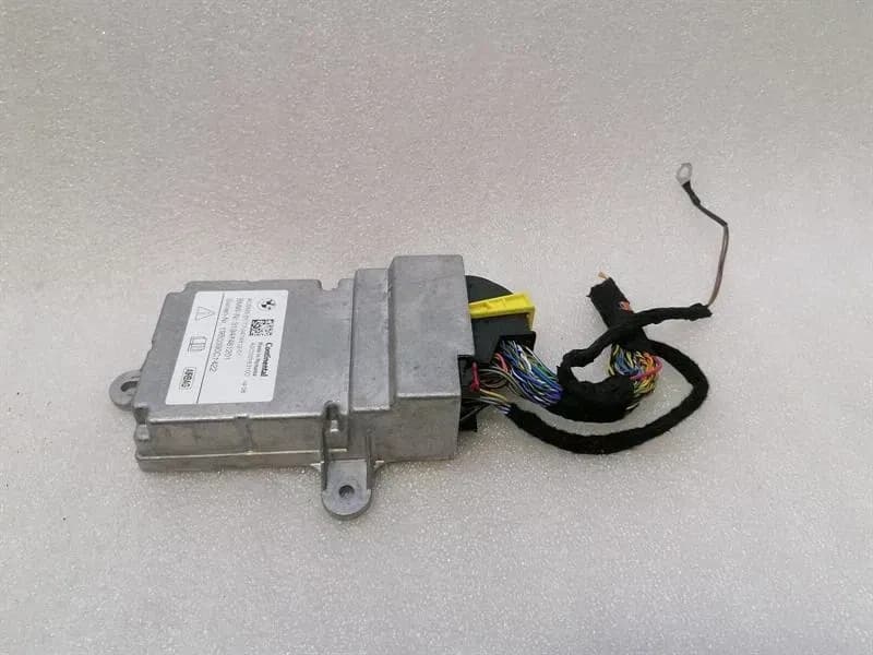 BMW BMW 5 Series F90 G30 M5 Safety Module ECU 9474812 Air Control Unit SRS