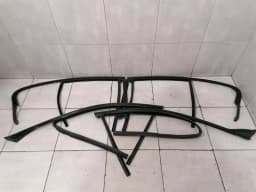 BMW BMW 5 Series F90 G30 M5 Body Moulding 51 33 7390121 Gloss Black SET Strip — thumbnail 2