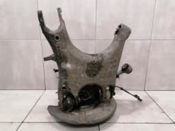 BMW BMW 6 Series F13 Left Rear Hub 33322284145 wheel bearing housing rear left — thumbnail 9