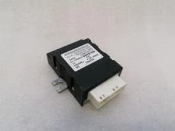 BMW BMW 6 Series F13 Electronic Module 7426094 ECU FUEL PUMP — thumbnail 9