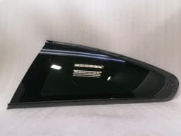 BMW BMW 6 Series F13 left rear quarter glass 51377219889 door window 1⁄4 rear left — thumbnail 1