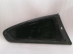 BMW BMW 6 Series F13 left rear quarter glass 51377219889 door window 1⁄4 rear left — thumbnail 7