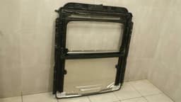 BMW BMW 7 series E65 sunroof frame 7028569 sunroof frame — thumbnail 6
