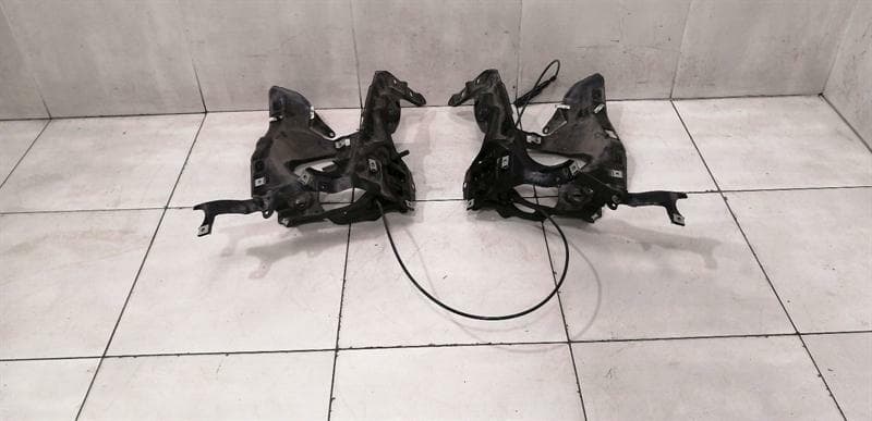 BMW BMW 7 series E65 headlight bracket 7022967 lock carrier front mask