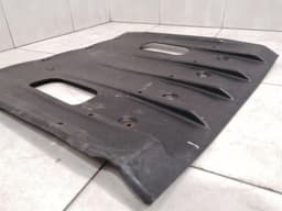 ASTON MARTIN Aston Martin Vantage V8 Rear Undertray 6G33-17C857-AC Underbody Trim — thumbnail 9