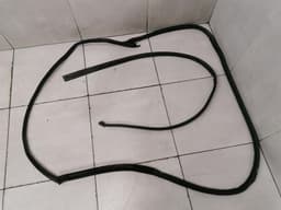 ASTON MARTIN ASTON MARTIN VANTAGE V8 LEFT Door Seal 6G33-C20709-AH Door Seals LEFT — thumbnail 5