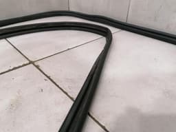 ASTON MARTIN ASTON MARTIN VANTAGE V8 LEFT Door Seal 6G33-C20709-AH Door Seals LEFT — thumbnail 8
