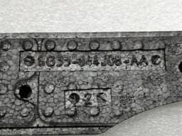 ASTON MARTIN ASTON MARTIN VANTAGE V8 6G33-044J08-AA FOOT REST RHD — thumbnail 9