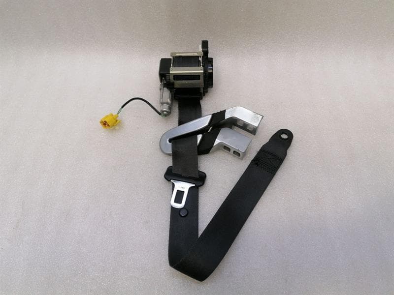 ASTON MARTIN ASTON MARTIN VANTAGE V8 Front Seatbelt 6G33-611B71-AAW Seat Belt
