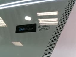 ASTON MARTIN ASTON MARTIN VANTAGE V8 Left Front Door Glass 6G33-C21411-DA Door Window Front L — thumbnail 3
