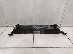 ASTON MARTIN Aston Martin Vantage V8 Engine Oil Cooler 6G33-6A642-AB Oil Cooler Radiator — thumbnail 1