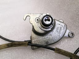 ASTON MARTIN Aston Martin Vantage V8 door lock left 6F6A-A21813-BC door lock left — thumbnail 4
