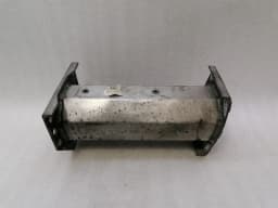 ASTON MARTIN Aston Martin Vantage front bumper support holder 6G33-V17N800-BA holder carrier — thumbnail 5