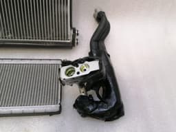 ASTON MARTIN ASTON MARTIN VANTAGE V8 HEATER MATRIX 4G43-19850-AA RIGHT HAND DRIVE RHD — thumbnail 5