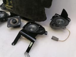 ASTON MARTIN Aston Martin Vantage V8 Speaker 6G33-18808-GB Loudspeakers Premium Audio Set — thumbnail 3