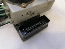 ASTON MARTIN ASTON MARTIN VANTAGE V8 A.B.S Pump 6G33-2C405-AB ABS Pump HYDRAULIC BLOCK — thumbnail 8