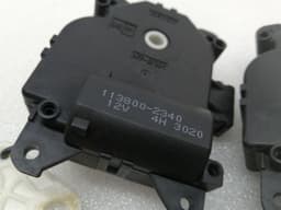 ASTON MARTIN ASTON MARTIN VANTAGE V8 4G43-18D674-AA HVAC MOTORS HEATER ACTUATOR CLIMATE MOTORS — thumbnail 4