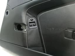 ASTON MARTIN Aston Martin Vantage door card front right 6G33-23864-BBW front door panel — thumbnail 7