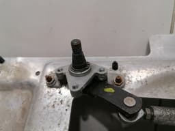 ASTON MARTIN ASTON MARTIN VANTAGE V8 Front Wiper Linkage 4G43-17527-FA RIGHT HANDLE RHD — thumbnail 4