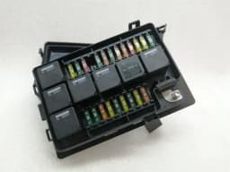 ASTON MARTIN ASTON MARTIN VANTAGE V8 Fuse Box 4G43-14A073-AG Fuse Box — thumbnail 1