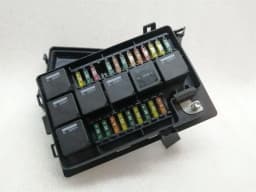 ASTON MARTIN ASTON MARTIN VANTAGE V8 Fuse Box 4G43-14A073-AG Fuse Box — thumbnail 5