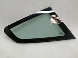 ASTON MARTIN ASTON MARTIN VANTAGE V8 Right Rear Glass 6G33-C29750-BA Door Window 1⁄4 Rear Re — thumbnail 1