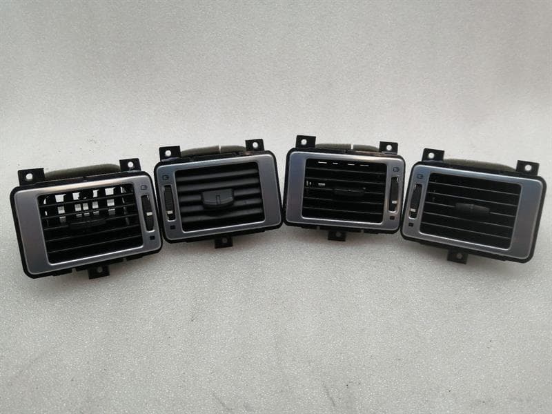 ASTON MARTIN VANTAGE V8 Air Vent Set 8D33-046B31-BB Vent Nozzle Set